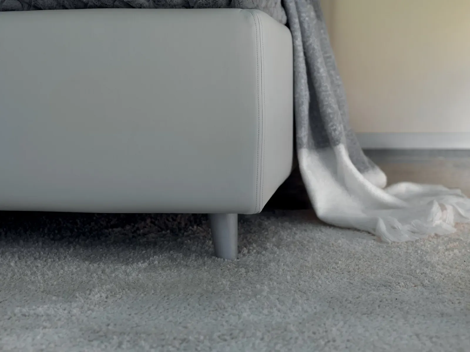 Letto Carlotta, letto capitonné in pelle, made in Italy – foto 6