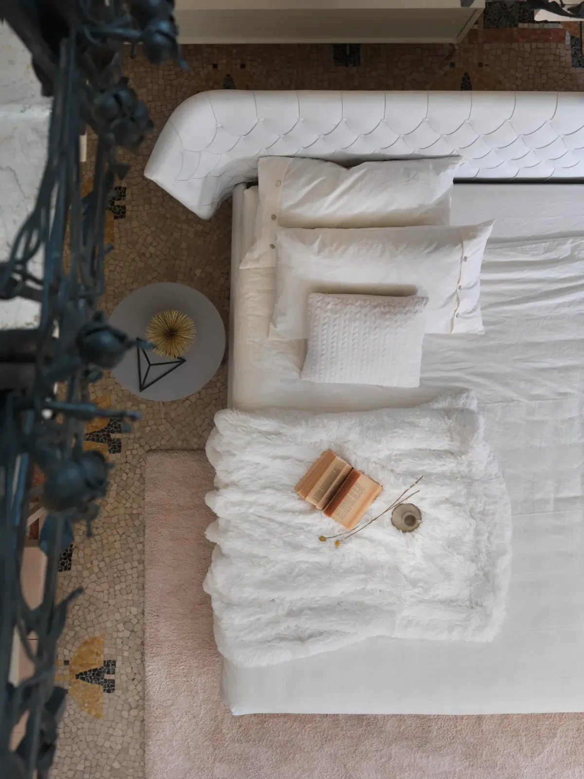 Letto Giselle, letto con testiera capitonné avvolgente, made in Italy – foto 3