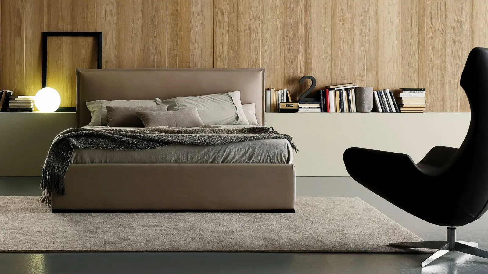 Letto Michelle, letto imbottito moderno con giroletto a fascia alta o bassa, made in Italy